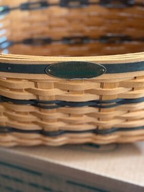 1995 NIB Longaberger Traditions Collections Family Basket
